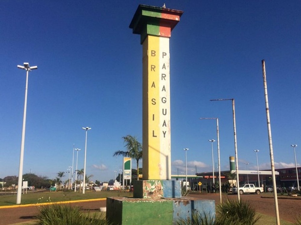 Fronteira Brasil e Paraguai entre Ponta Porã e Pedro Juan Caballero — Foto: Martim Andrada/ TV Morena