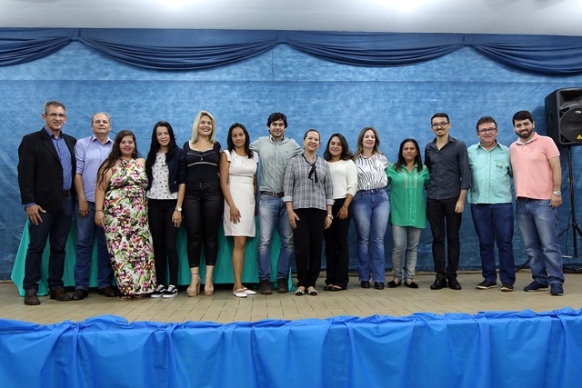Posse dos novos servidores que atuarão em cargos voltados para a Saúde e Assistência Social. Foto: Divulgação/Assessoria.