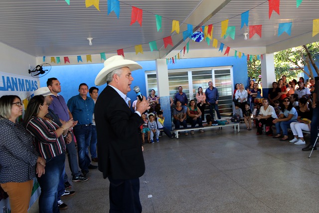 Prefeito Angelo Guerreira na entrega das obras de adequação e reforma geral do Centro de Educação Infantil – CEI Professora “Lilian Márcia Dias”. Foto: Divulgação.
