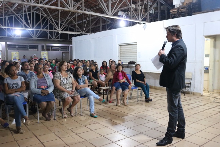 Projeto do vereador André Bittencourt reuniu diversos moradores  na noite de quinta-feira (27). Foto: Ascom