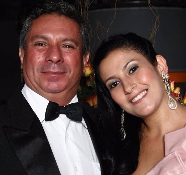 Alcione Queiroz e a filha Jéssica. (Foto: Reprodução/Facebook)