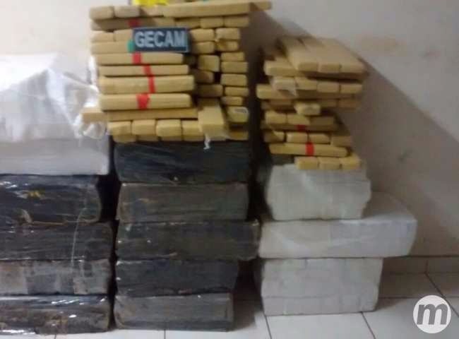 O carro abastecido com a droga foi pego na cidade de Dourados. Foto: Midiamax/ Arlindo Florentino