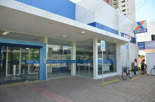 A greve continua em todo país. 