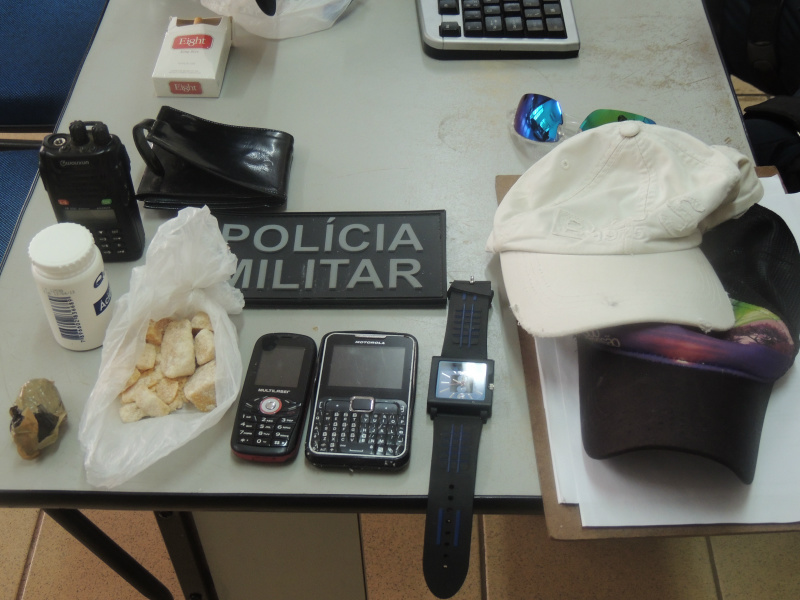 Objetos apreendidos pela políciaFoto: Rádio Caçula