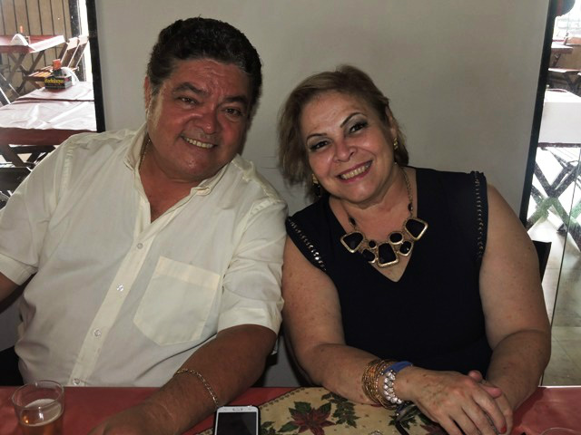 Casal proprietários da Emissora Rádio e Televisão Caçula