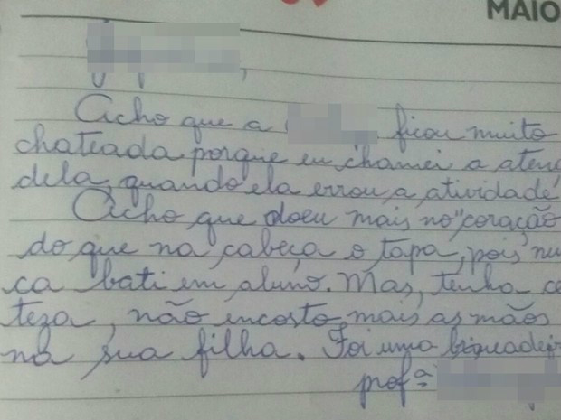 No bilhete, professora pede desculpas por ter agredido a aluna  (Foto: Arquivo Pessoal)