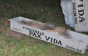 Corpo foi encaminhado ao IML (Foto: Maikon Leal / Coxim Agora)