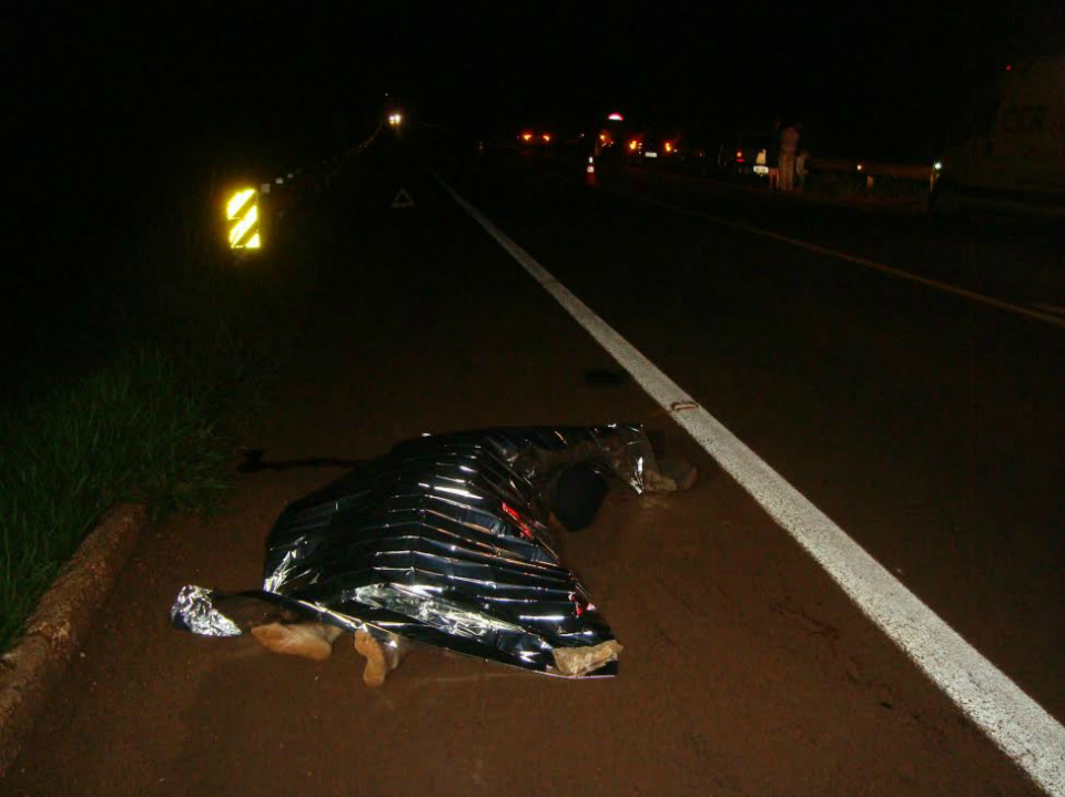 Polícia Civil e Perícia Técnica esteve no local - Foto: Cido Costa/Dourados Agora