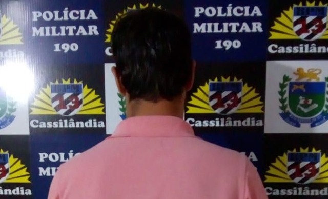 Homem de 24 anos preso em Cassilândia (MS). Foto: Divulgação/13° BPM.