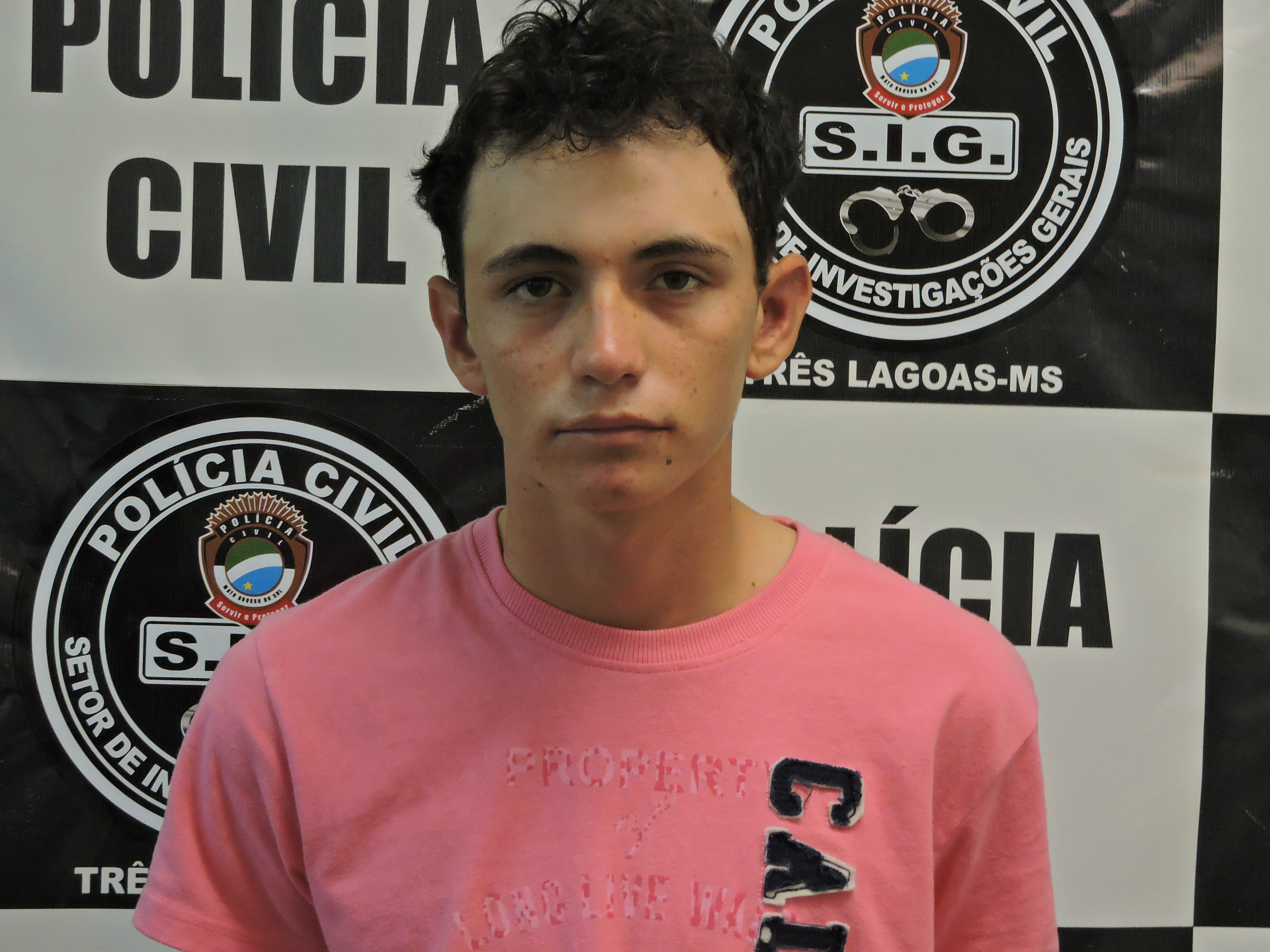 Tales Costa,  autor do assalto na Conveniência do Nelsão (Foto Rádio Caçula).