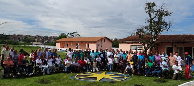 A Missão Belém está presente em 3 países, 70 cidades, através de seus trabalhos religiosos, sociais de acolhimento em 170 residências familiares privadas - Foto: Divulgação / Missão Belém