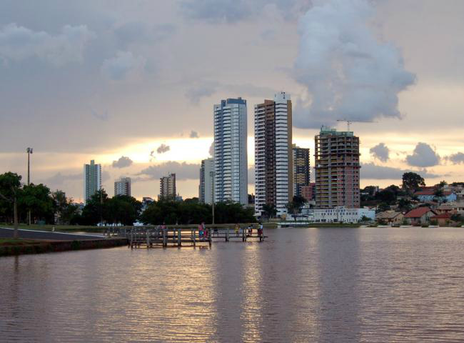 Campo Grande amanheceu com muita nebulosidade nesta quinta-feira (Reprodução)
