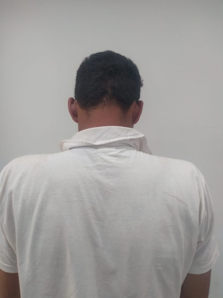 Suspeito de 32 anos. Todos os abordados foram encaminhados para as respectivas Delegacias de Polícia Civil. Foto: Polícia Militar