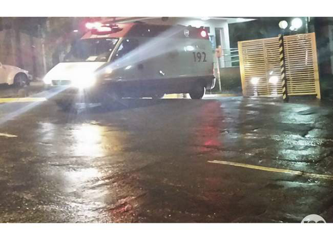 Aparentemente bem de saúde, a menina estava sem roupas, com vestígios de placenta e enrolada em uma sacola (Midiamax)