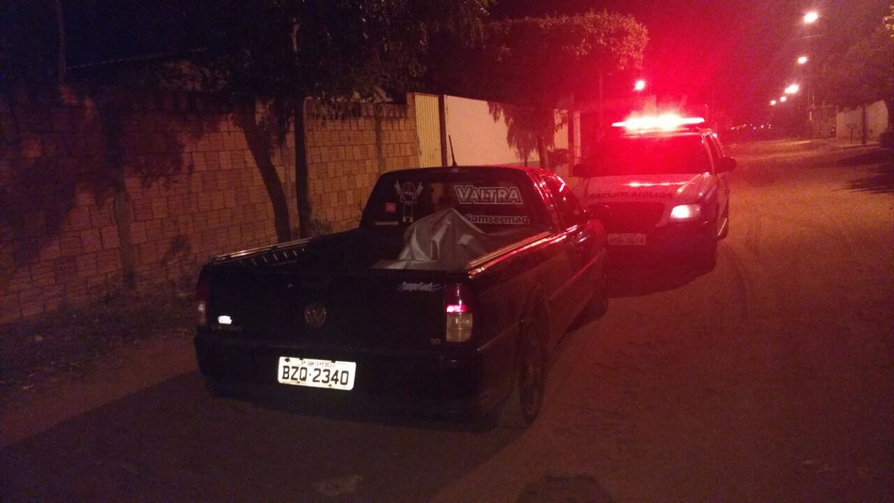 A Saveiro foi recuperada pela PM poucos minutos depois do furto. (Foto: Arquivo Divulgação Whatsapp)