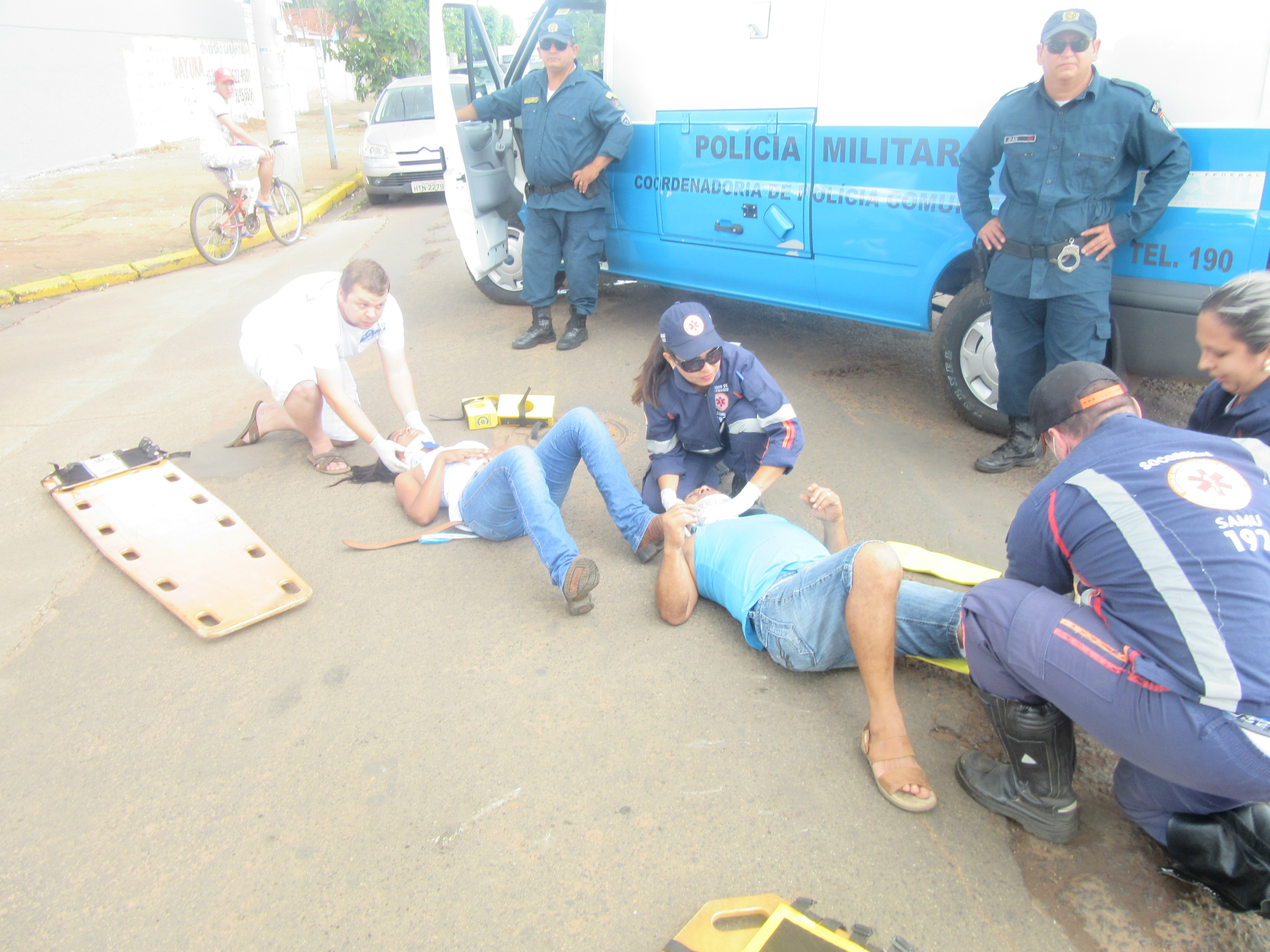 Na tarde desta segunda feira (30), um acidente de trânsito foi registrado na avenida Eloy Chaves cruzamento com avenida Rosário Congro. Foto Rádio Caçula 