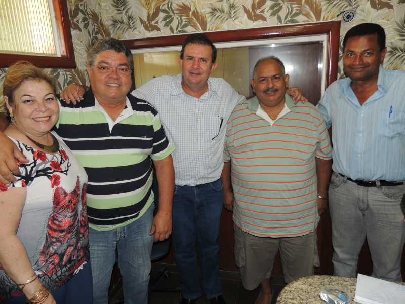 Toninha Campos, Romeu Campos, Deputado Eduardo Rocha, Nelsão comerciante bem conhecido na cidade e o ex- vereador Realino.