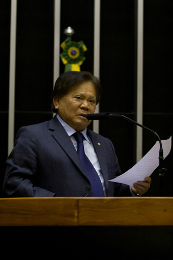 Deputado Akira Otsubo