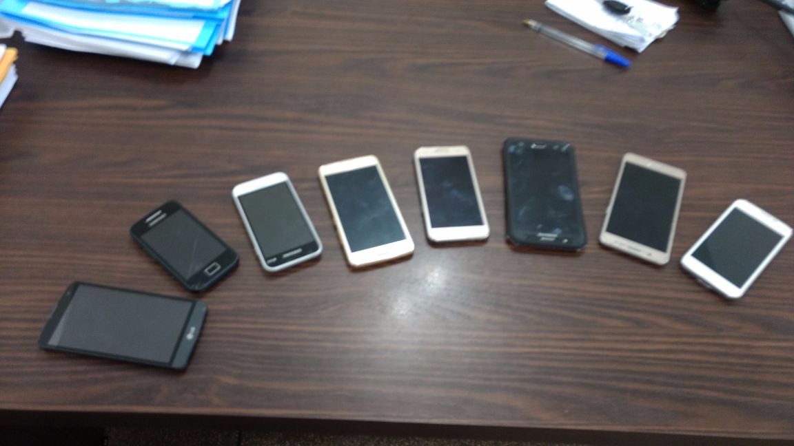 As vítimas poderão identificar e reaver aparelhos, com a apresentação de documentos. (Foto: Henrique Neto)