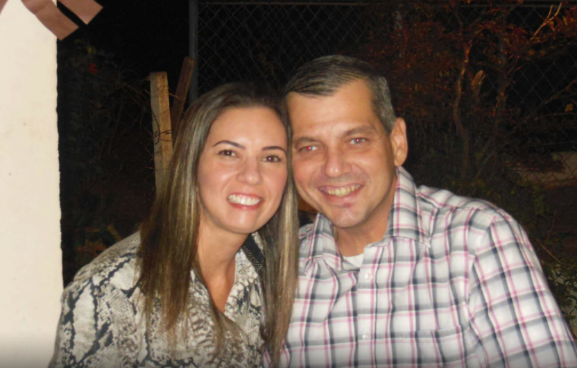 Jose Ávila com sua noiva pretendia casar neste mês de janeiro