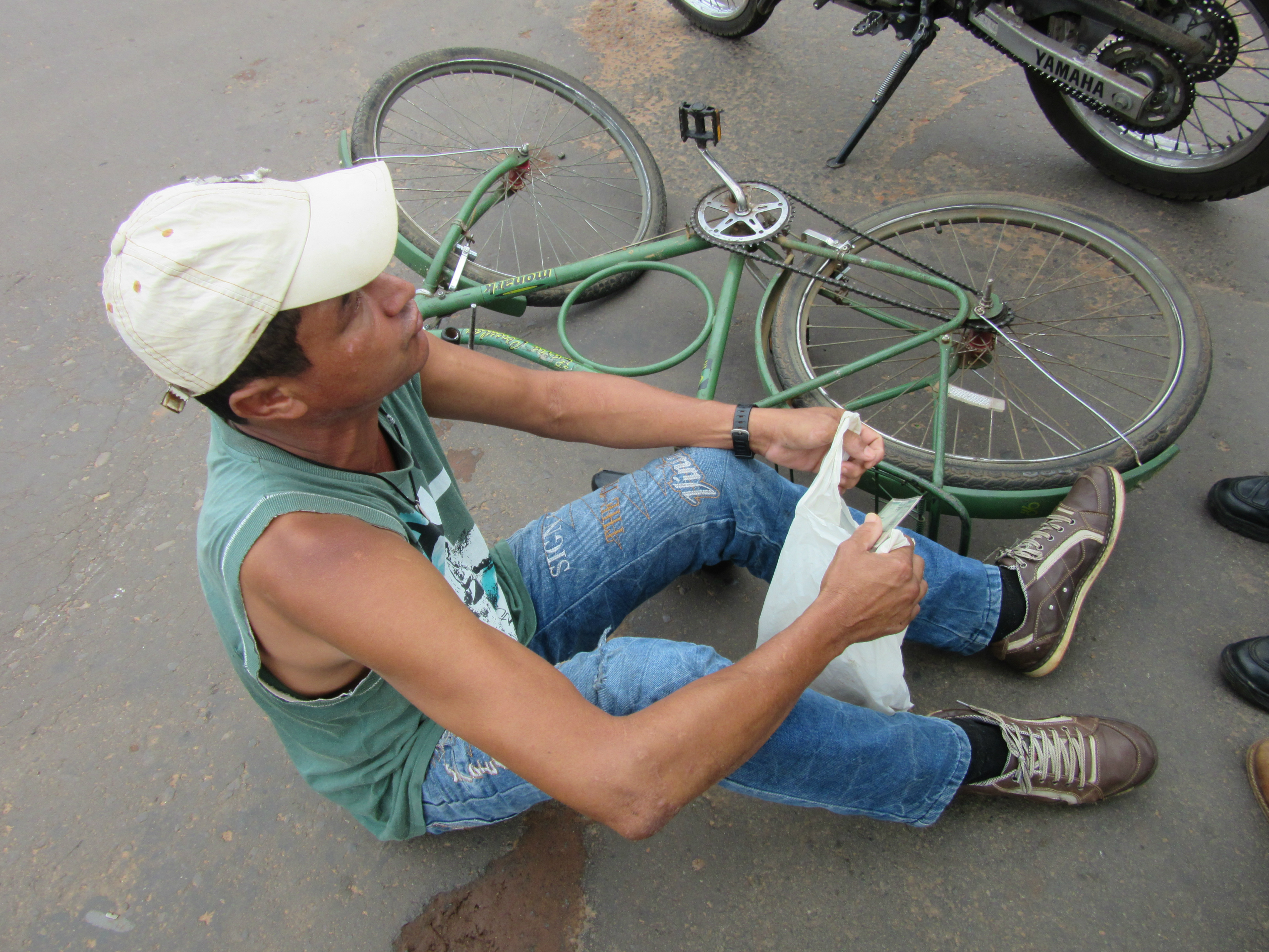 Manhã de Três Lagoas (MS) já registra dois acidentes de trânsito nesta quinta-feira Santa (2).Foto: Rádio Caçula.