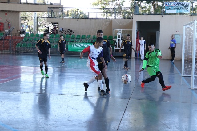 Equipe de futsal nos Jogos Escolares da Juventude. Foto: Assessoria da Prefeitura de Três Lagoas.