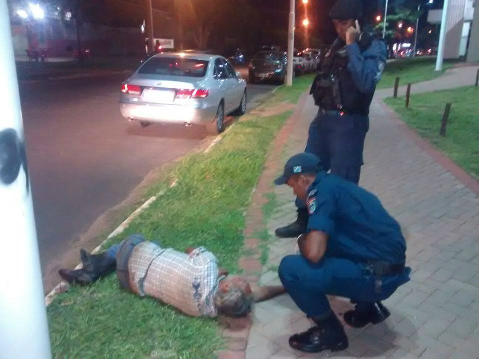 Polícia Militar acionou o SAMU que o encaminhou ao UPA (Foto Rádio Caçula)