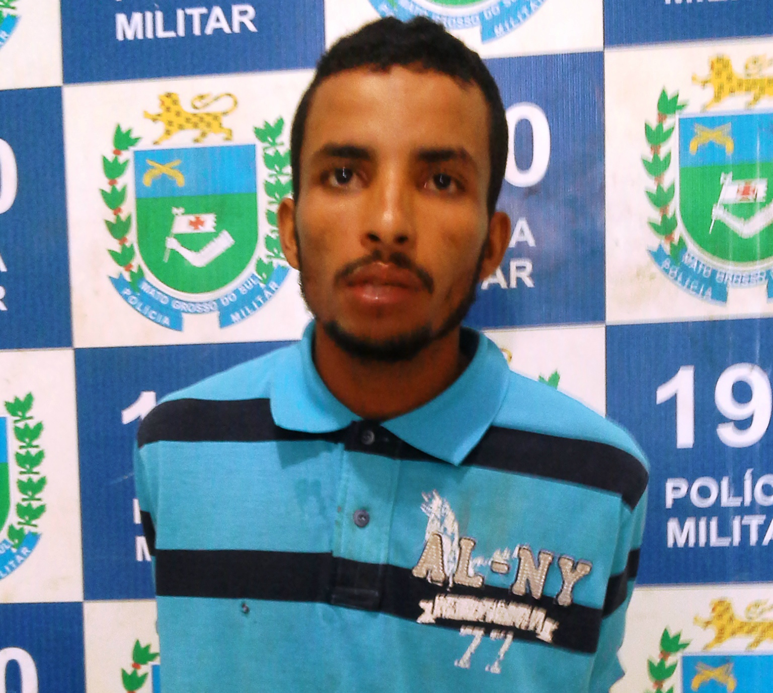 José Antônio dos Santos  (22)   agrediu a pauladas e socos sua amada 