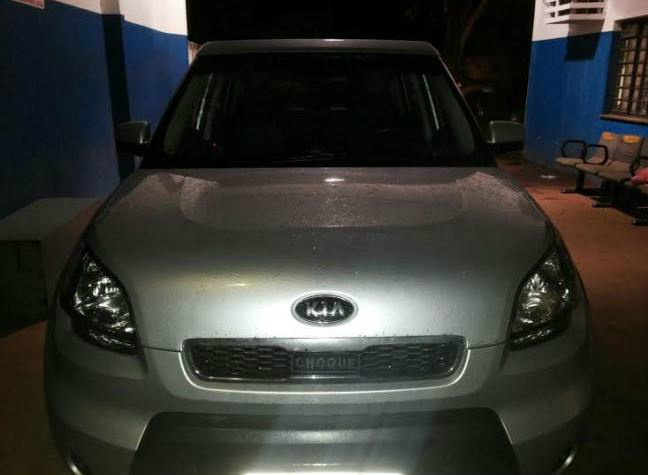 O Kia Soul foi encontrado abandonado na Vila Taquarussu (Foto: Divulgação)