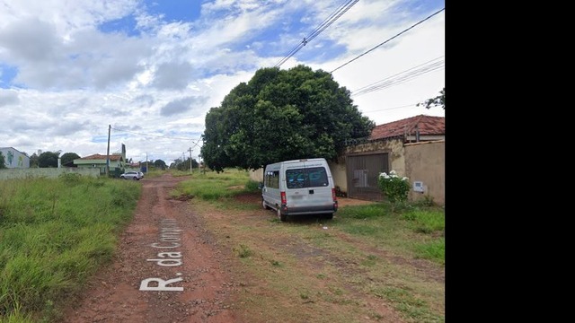Rua onde fica a igreja que foi arrombada pelos bandidos