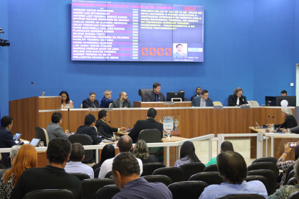 Câmara aprova Lei de Diretrizes Orçamentárias sem emendas, na sessão de ontem (16). Foto: TV Cidadania.