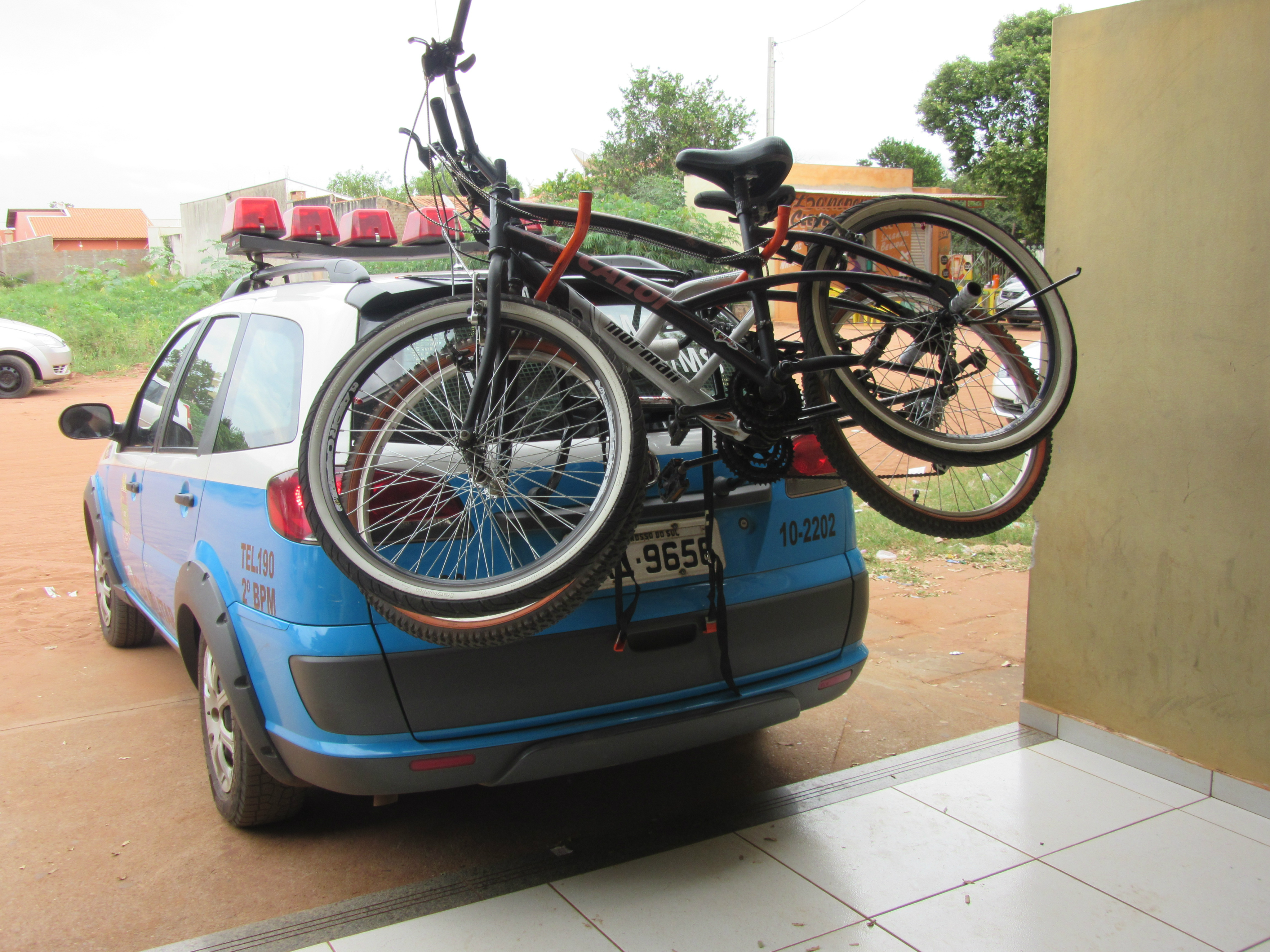 Em diligências a Polícia Militar conseguiu recuperar as bicicletas (Foto Rádio Caçula)
