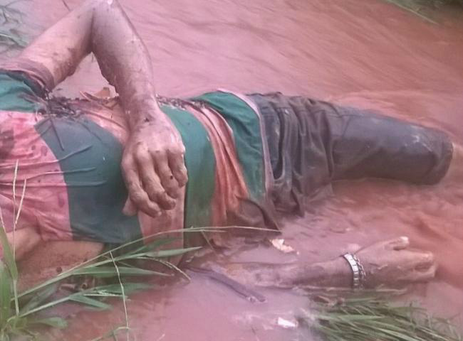 Vítima teria sido morta esfaqueada (Foto: Ivinotícias)