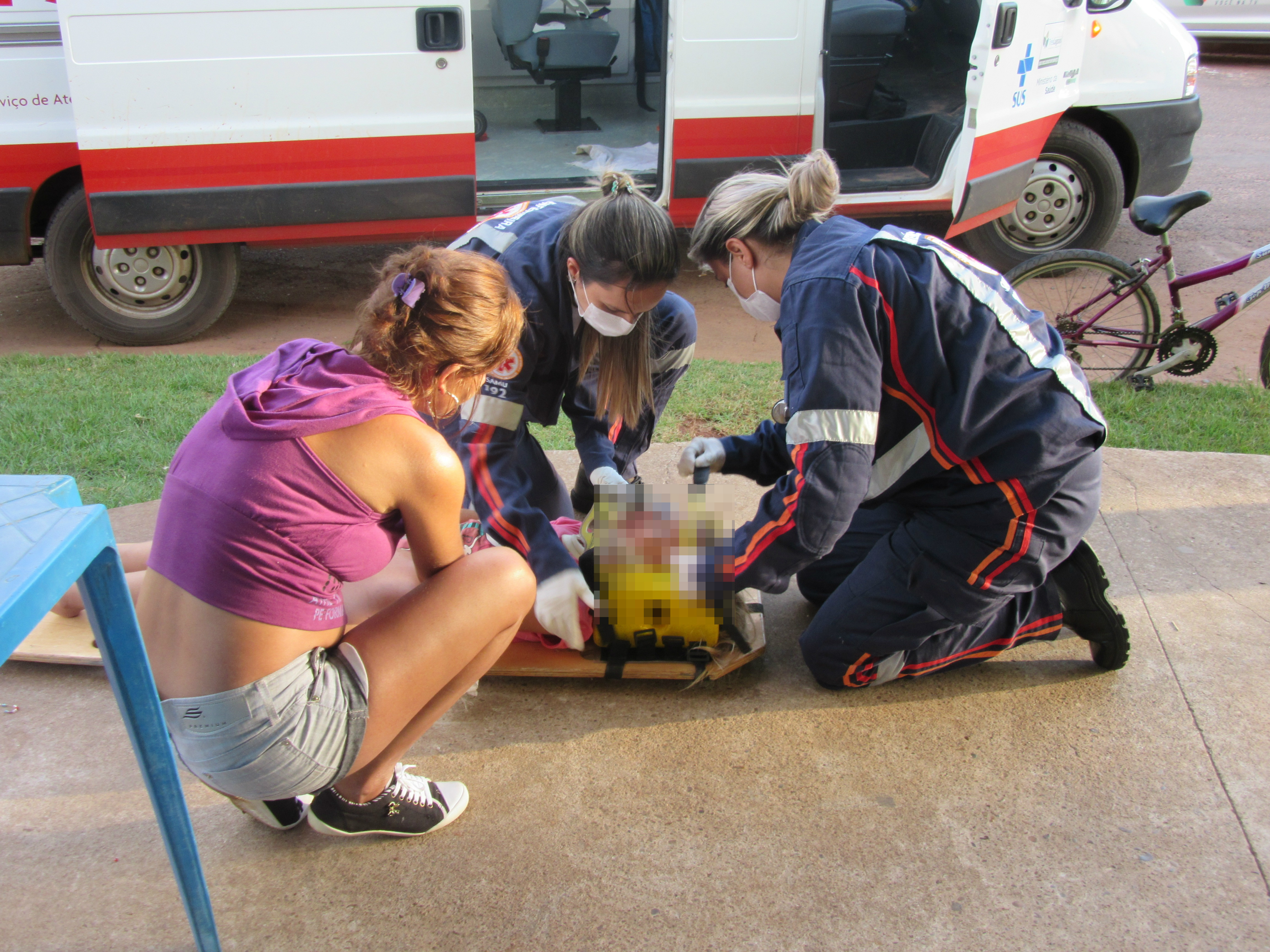 Criança é atropelada por carroceiro no bairro Vila Alegre em Três Lagoas (MS). Foto: Rádio Caçula.