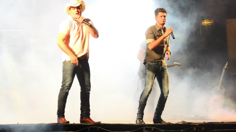 Victor e Mateus