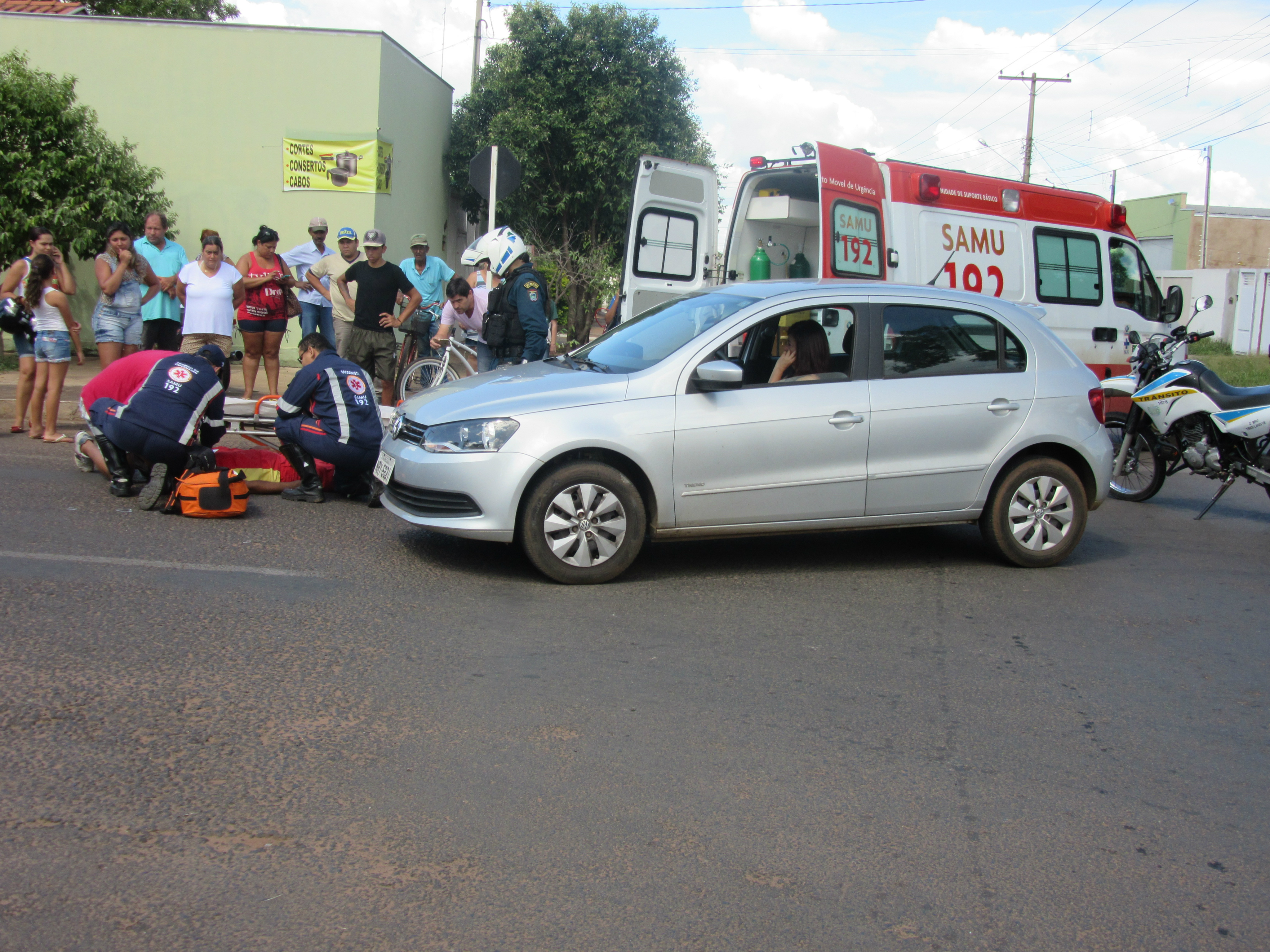 O Samu prestou os primeiros socorros 