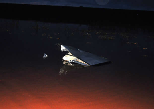 Veiculo fico totalmente submerso, o local estava com muita água. - Foto: Kennedy Scudeler / Siliga News