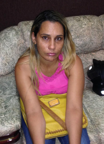Luciana Acácio da Silva ficou sem água o final de semana inteiro.