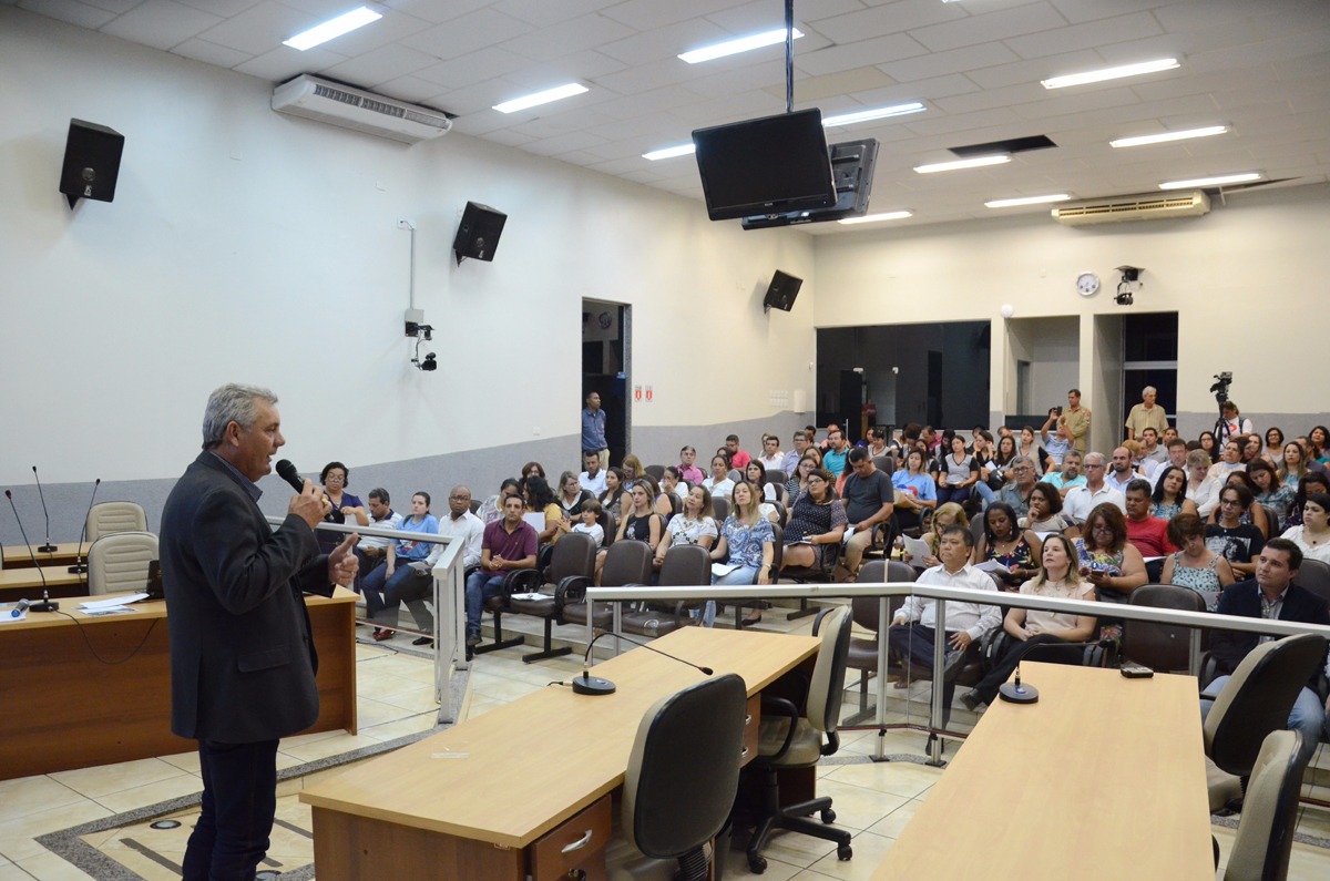 Prefeito de Angelo Guerreiro elogiou o formato do PPA. (Foto: Assessoria de Imprensa)