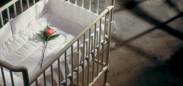Para Silvia a dor do parto não é apenas a que sente no corpo, a dor do parto é a de não poder ter seu filho nos braços. - Foto: Ilustração / Google