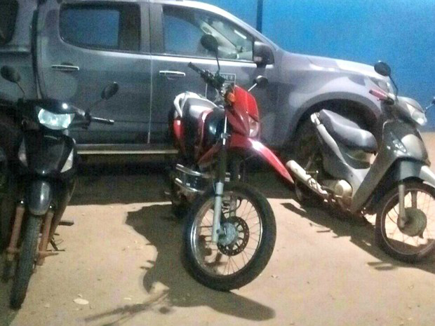 Motos form recuperadas pela PM (Foto: Divulgação/ Batalhão de Choque da Polícia Militar)