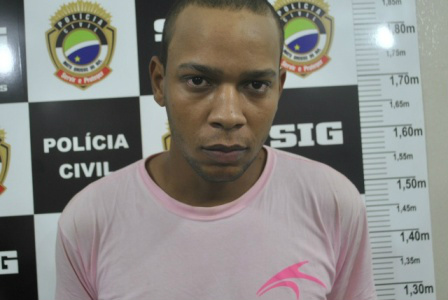 Jhonatan estava foragido da Justiça desde 2012
