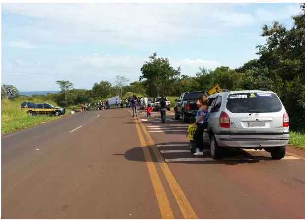 Fila de veículos na Serra de Maracaju por conta de bloqueio