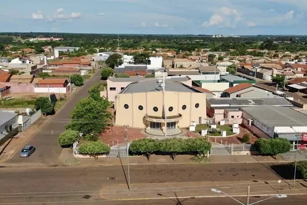 Termômetros marcaram 43.9ºC, com sensação térmica de 52ºC. Foto: Drone Clovis Gonçalves.