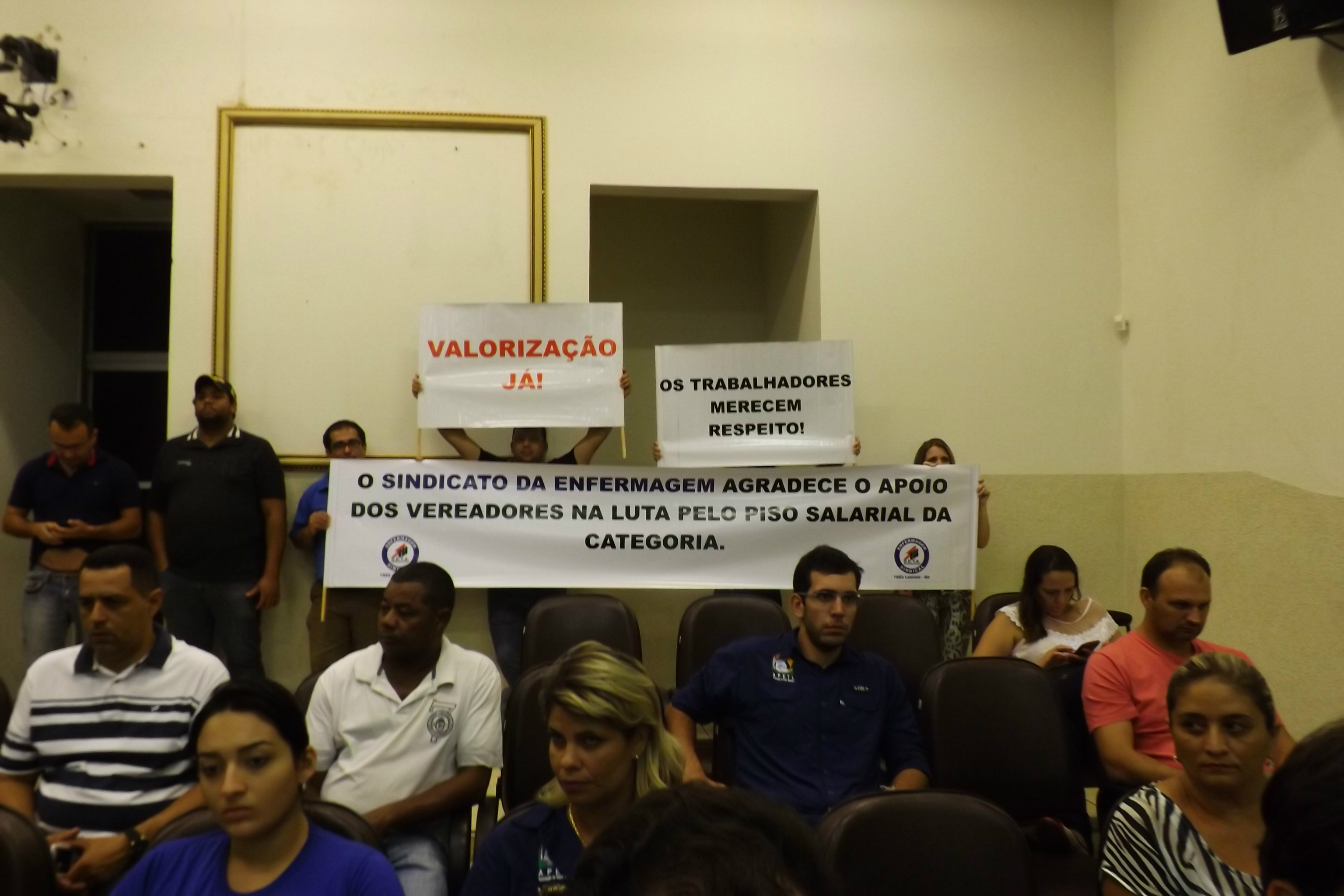 Representantes da classe compareceram na sessão da Câmara desta terça-feira (29). 