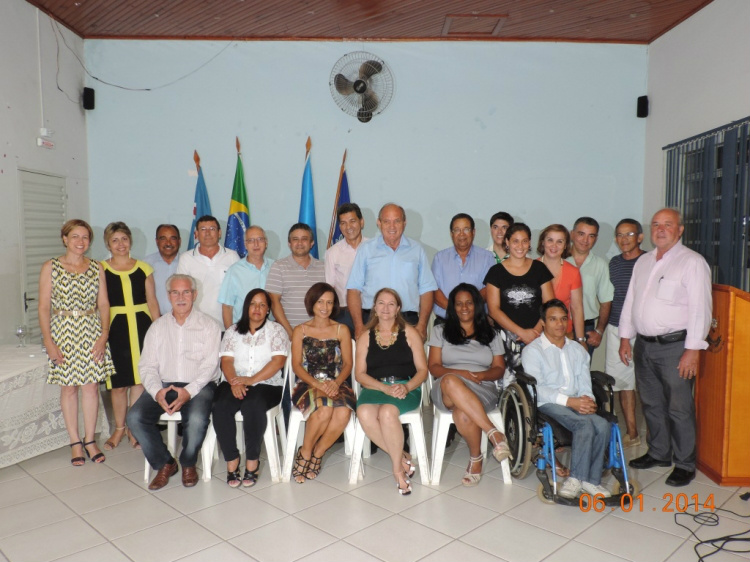 Foto tirada no dia da posse da nova diretoria em 06 de janeiro de 2014Foto: Vereador Adão