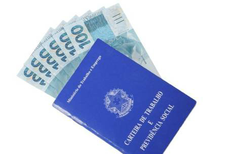 Os 10% da população ocupada que tem os maiores rendimentos concentram 41,2% do total de rendimento de trabalho