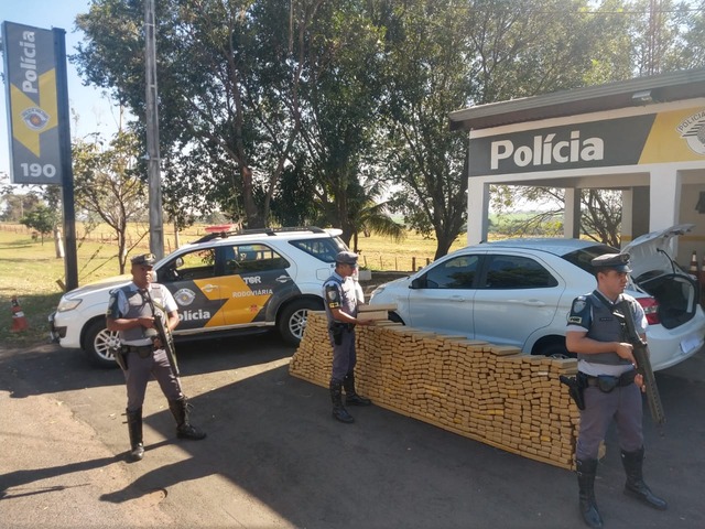 Drogas apreendidas durante Operação São Paulo mais Seguro realizado pelo equipe TOR da 4ª Cia/2° BPRv. Foto: ASSECOM BPRv. 