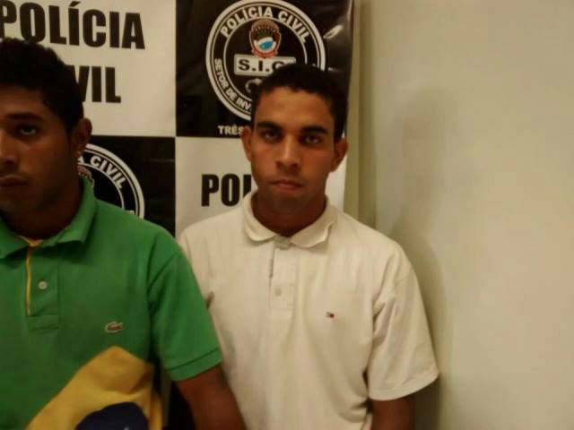 De camiseta verde, José Henrique Alves de Andrade, e de camiseta branca, Josedilson Soares da Silva. Foto: Rádio Caçula