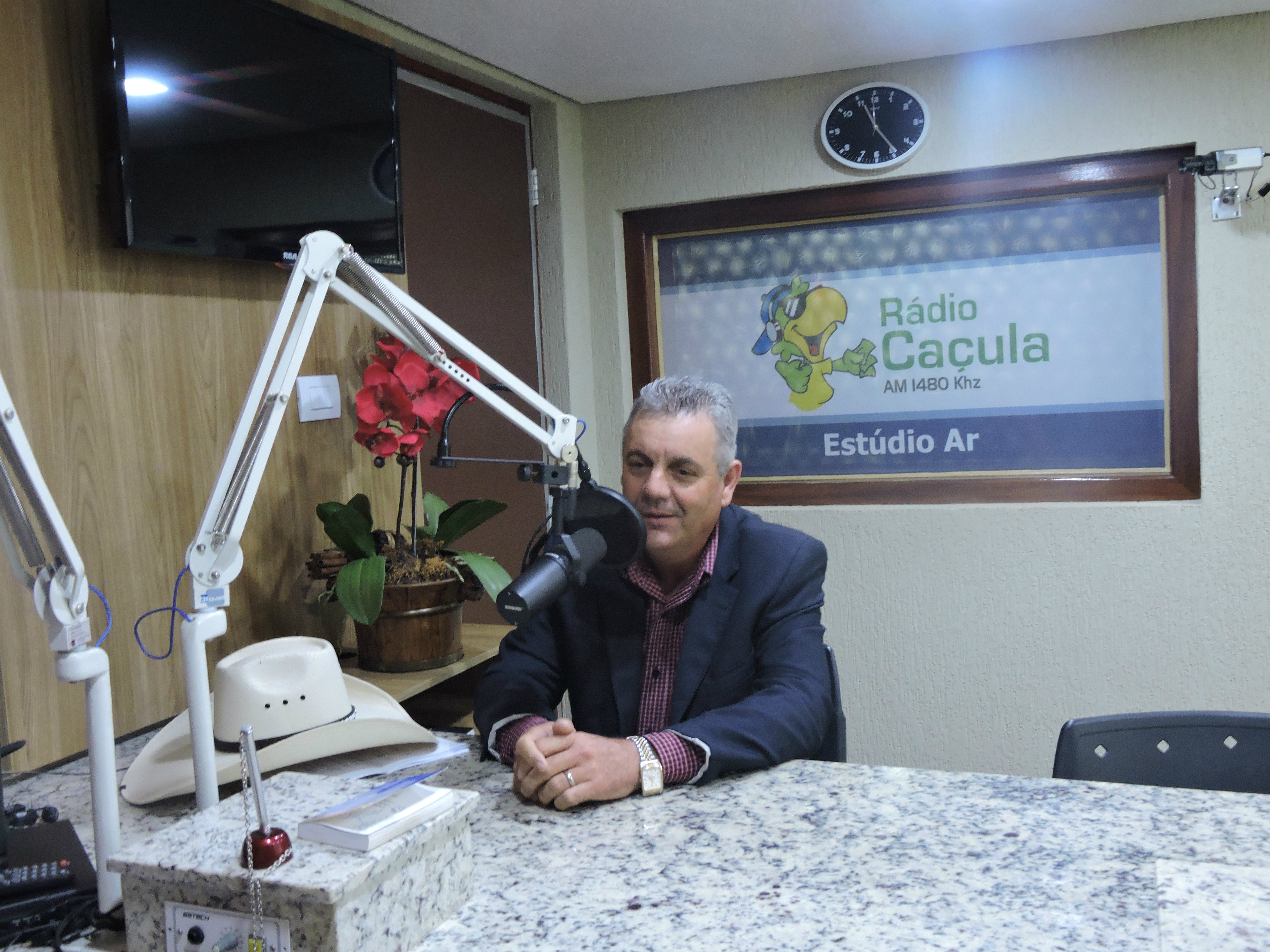 Prefeito Angelo Guerreiro, falou sobre os primeiros 30 dias de administração no programa Linha Direta com a Notícia. 
